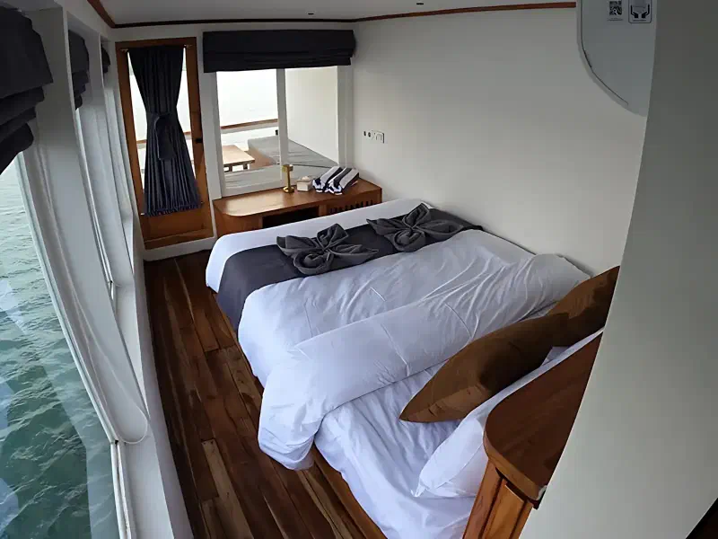 拉纳基拉号 船图 5