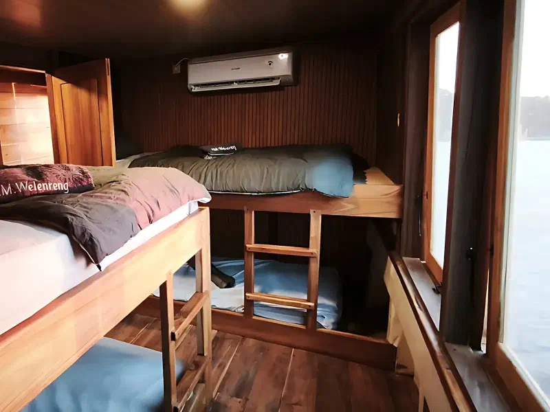 瓦伦伦号 船图 4